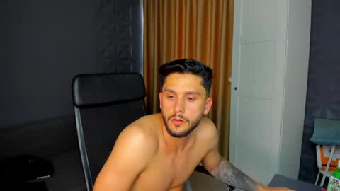 Snapshot of troywade chatting on 05.23.26 TroyWade online show from 05.23.26