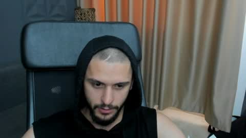 Snapshot of troywade chatting on 06.14.26 TroyWade online show from 06.14.26