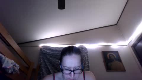 TruckersWifeToBe online show from 12.12.24