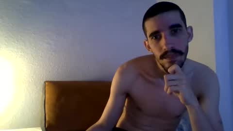 Snapshot of trueblove chatting on 11.01.25 trueblove online show from 11.01.25