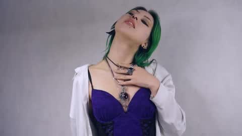 Naomi online show from 05.02.26