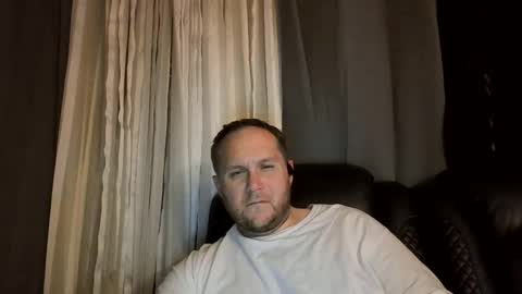 Snapshot of truthiness2019 chatting on 11.01.25 truthiness2019 online show from 11.01.25