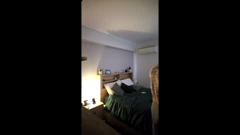 DirtyAuscouple online show from 04.16.26