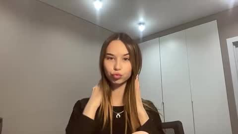 Snapshot of tryme_muse chatting on 01.17.26 tryme_muse online show from 01.17.26