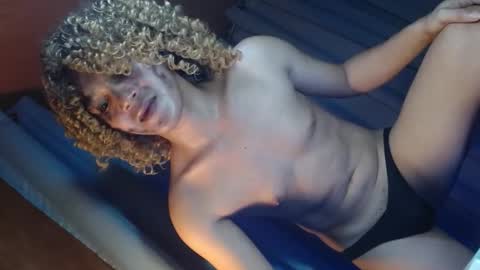 Snapshot of ts_afamhunterxx chatting on 12.01.25 Goddess Mira online show from 12.01.25