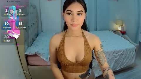 Snapshot of ts_pinayfoxxy18 chatting on 06.22.26 kenzie online show from 06.22.26