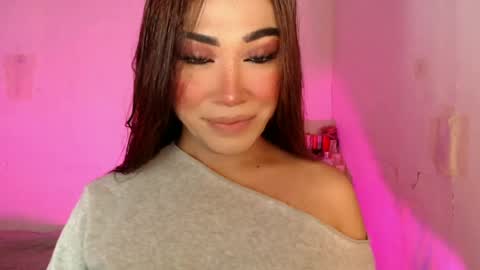 The Girl Named Romantika  online show from 06.08.26