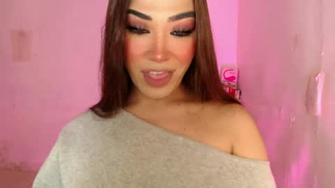 The Girl Named Romantika  online show from 06.26.26