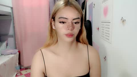 Dhalia online show from 01.16.25