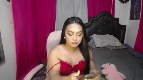 Snapshot of tsamandaxxx chatting on 11.11.25 tsamandaxxx online show from 11.11.25