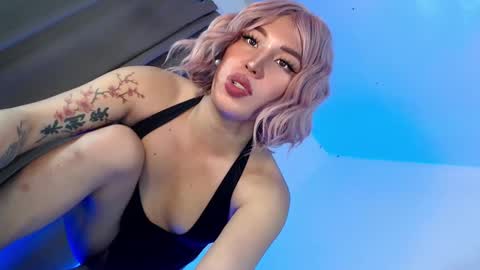 Julian online show from 02.24.25