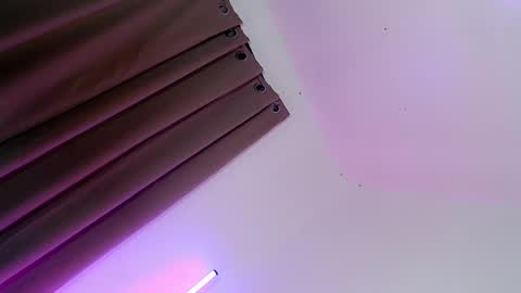 Julian online show from 03.03.25