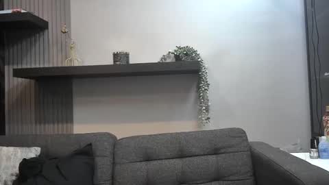 Lexi Longg online show from 04.21.26
