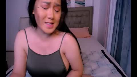 Snapshot of tsmissindependent chatting on 11.18.25 KATY online show from 11.18.25