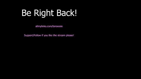 Snapshot of tsroxxxie chatting on 09.25.25 Roxxxie online show from 09.25.25