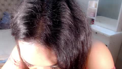 Snapshot of tsscarlett_xx chatting on 06.20.26 jayvie online show from 06.20.26