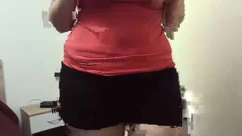 Snapshot of ttrnynela chatting on 11.08.25 Ttrnynela online show from 11.08.25