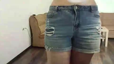 Snapshot of ttrnynela chatting on 02.27.26 Ttrnynela online show from 02.27.26