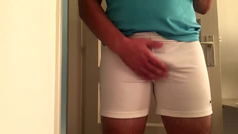 Snapshot of ttt94xxx chatting on 09.11.25 Tommy online show from 09.11.25