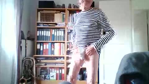 FINN but call me NANNA online show from 05.12.26