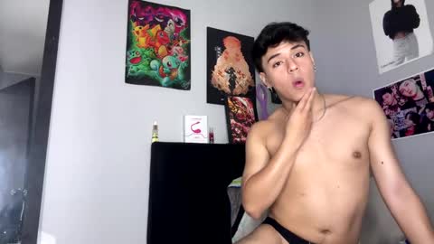 tuenkim_ online show from 01.22.25