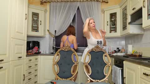 Snapshot of tunderose chatting on 03.21.26 Tunde online show from 03.21.26