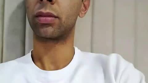 Snapshot of tunisiensexyguy chatting on 12.26.24 TunisienSexyGuy online show from 12.26.24