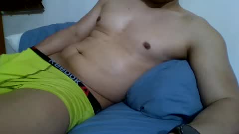 Snapshot of tupapi79279622 chatting on 01.28.25 tupapi79279622 online show from 01.28.25