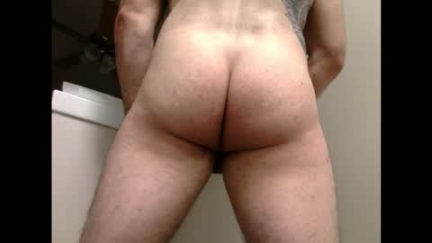 Snapshot of turnmeout2nite chatting on 12.19.24 Duke Dillinger online show from 12.19.24