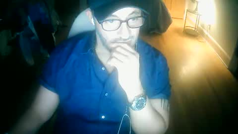 Snapshot of tuscan_taurus chatting on 11.11.25 tuscan_taurus online show from 11.11.25