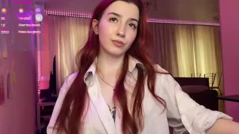 Snapshot of tutti_cutieee chatting on 06.16.26 Nika online show from 06.16.26