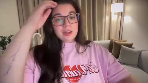 Snapshot of tutti_frutti_ chatting on 07.03.26 Ariana online show from 07.03.26