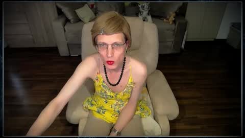 Clementine online show from 09.12.25