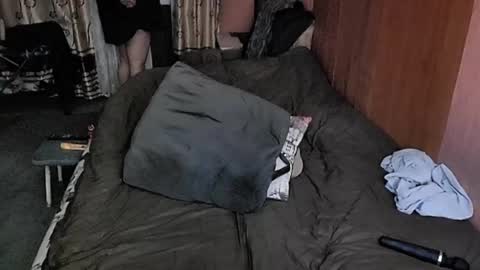 Snapshot of tviks chatting on 02.21.25 Lana online show from 02.21.25