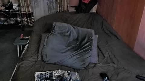 Snapshot of tviks chatting on 03.11.25 Lana online show from 03.11.25