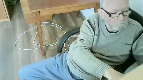 Andy online show from 05.18.26