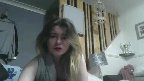 Snapshot of twice_my_age chatting on 03.18.26 twice my age online show from 03.18.26