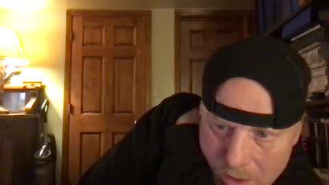 Snapshot of twiinsoul chatting on 12.25.24 twiinsoul online show from 12.25.24