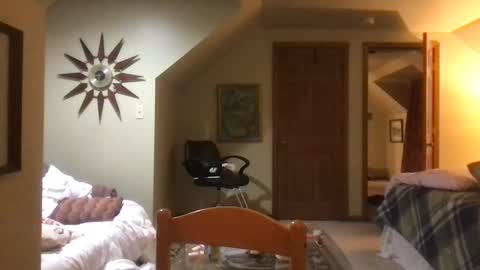 Snapshot of twiinsoul chatting on 12.28.24 twiinsoul online show from 12.28.24