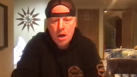 Snapshot of twiinsoul chatting on 01.06.25 twiinsoul online show from 01.06.25