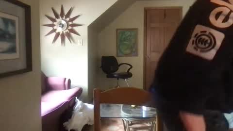 Snapshot of twiinsoul chatting on 01.11.25 twiinsoul online show from 01.11.25