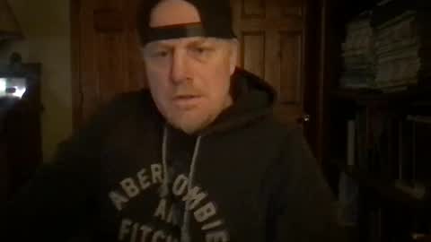 Snapshot of twiinsoul chatting on 02.19.25 twiinsoul online show from 02.19.25