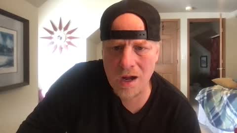 Snapshot of twiinsoul chatting on 02.19.25 twiinsoul online show from 02.19.25