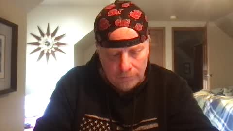 Snapshot of twiinsoul chatting on 02.26.25 twiinsoul online show from 02.26.25