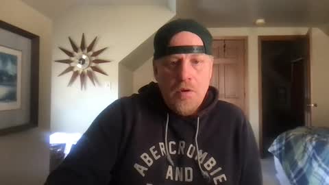 Snapshot of twiinsoul chatting on 02.28.25 twiinsoul online show from 02.28.25