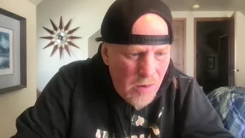 Snapshot of twiinsoul chatting on 03.06.25 twiinsoul online show from 03.06.25