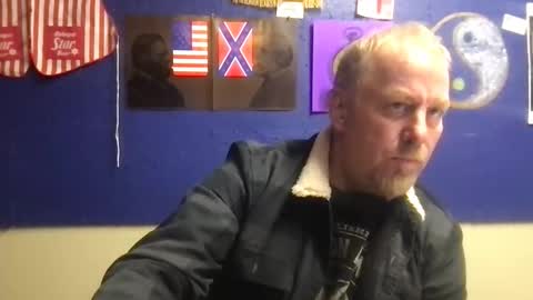 Snapshot of twiinsoul chatting on 10.25.25 twiinsoul online show from 10.25.25