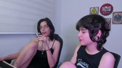 Eve  Lili online show from 04.29.26