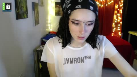 TwinFlamesXX online show from 01.09.25