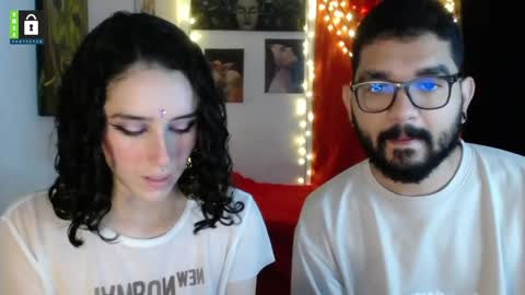 TwinFlamesXX online show from 01.11.25